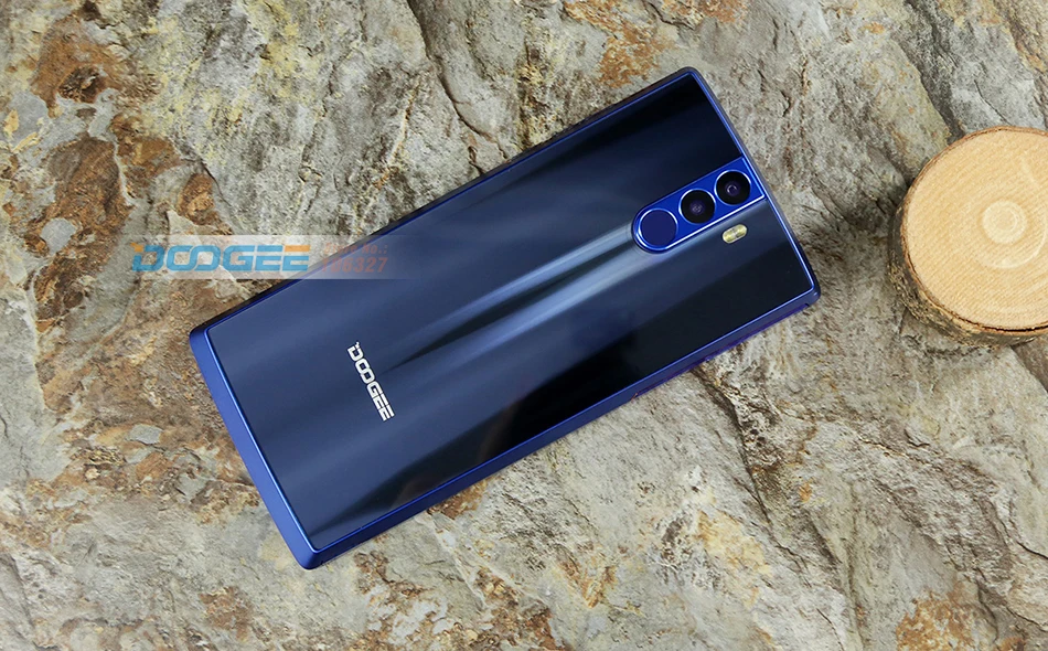 DOOGEE BL12000 12000mAh face ID 32GB 4G смартфон 6,0 дюймов 18:9 FHD+ MTK6750T Восьмиядерный четыре камеры Android 7,0