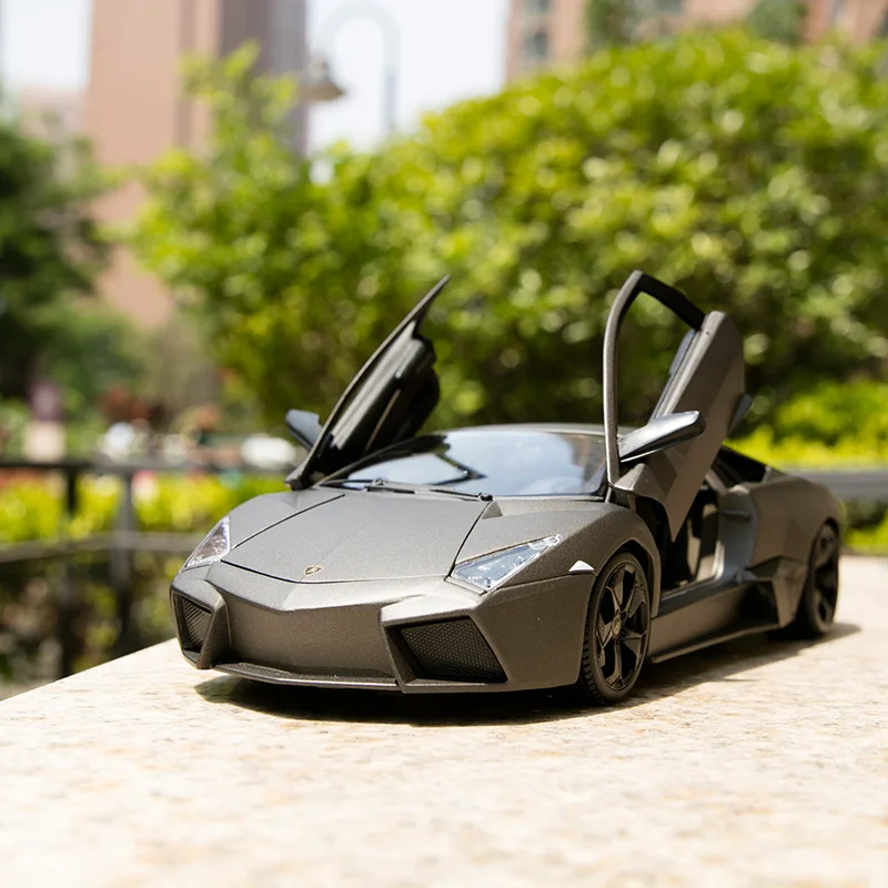 

1:18 Original Alloy Die-cast Maisto Car Models Home Decor Imitation Cars mkd2 for Children Luxury Rambo Reventon