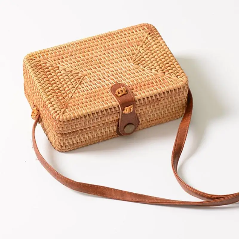 Небольшой тканые клапаном круглый соломенная сумка из ротанга тканые Crossbody Сумка Лето пляжная сумка Для женщин Мода сумка bolsos mujer