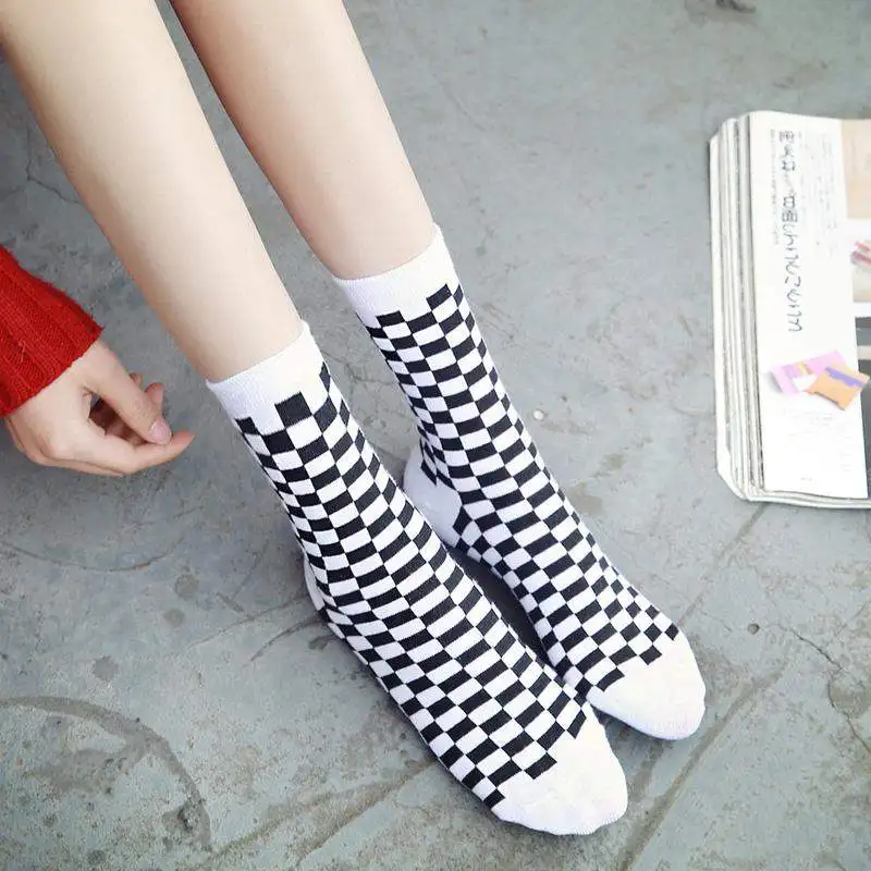 Korea Funky Harajuku Trend Women Checkerboard Socks Geometric Checkered Socks Men Hip Hop Cotton Unisex Streetwear Novelty Socks