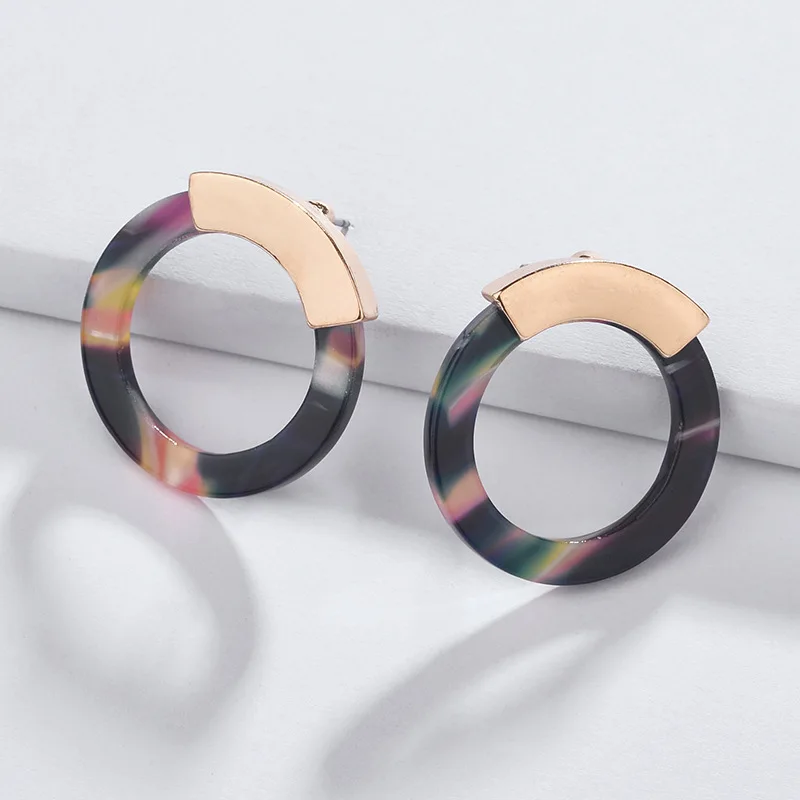 

New Arrival Women Girls Fashion Jewelry Round Acrylic Lucite Circle Stud Earrings
