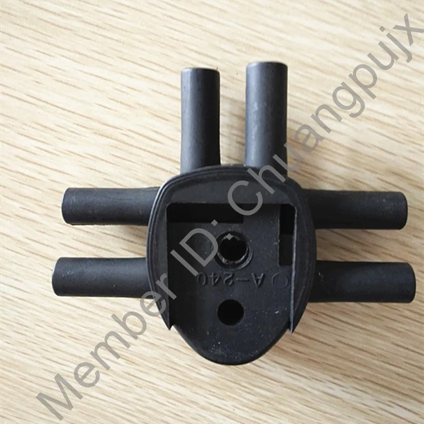 Plastic 240CC Milk Claw, Milk Claw for Milking Machine, Milk Claw Spare