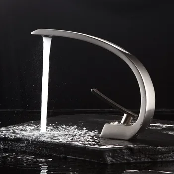 

Modern Chrome Single Handle Single Hole Bathroom Sink Faucet Curved Stainless Steel Vessel Sink Faucet