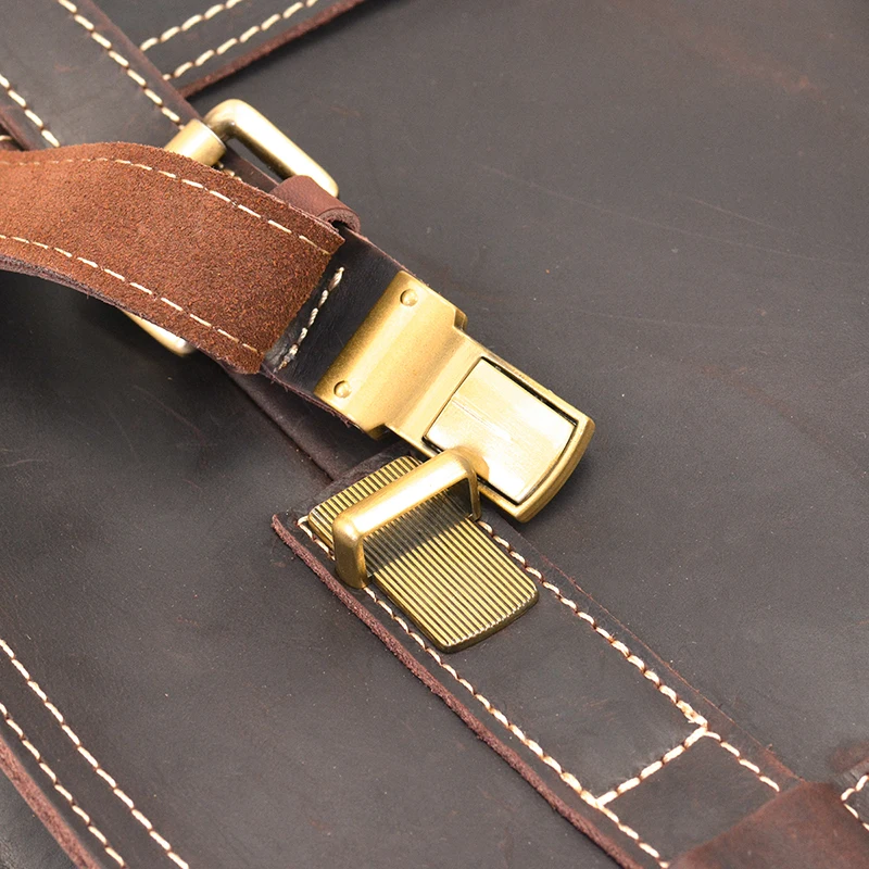 Hardware Buckle Display of Leather Backpack