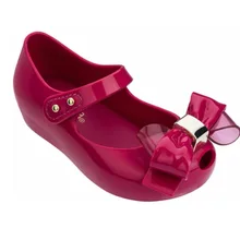 Mini Melissa/Новинка года; оригинальные прозрачные сандалии для девочек; детские сандалии с бантом; детская пляжная обувь; нескользящая обувь для малышей