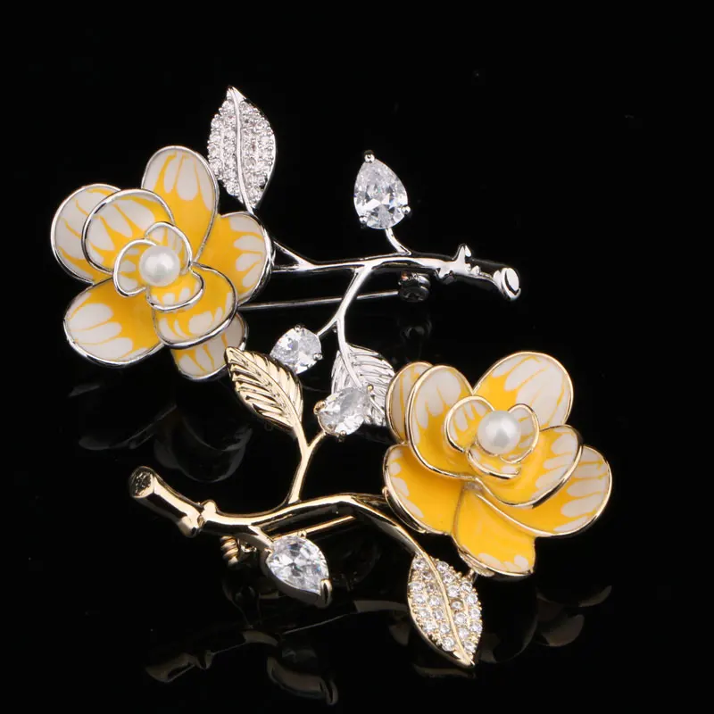 CHUKUI Delicate Yellow Enamel Flower Brooch Zircon Crystal Plant Corsage Women Girls Dress Clothes Jewelry Pins  (2)