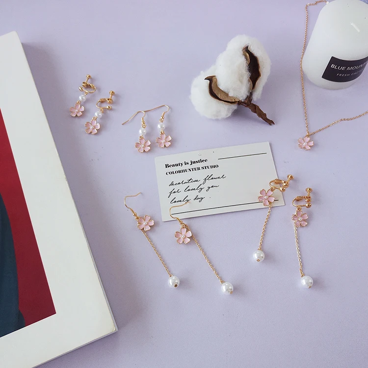 

Vogue of new fund of 2017 pink cherry blossoms earrings style restoring ancient ways women pearl earring flower accessories