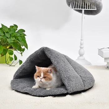

Free Shipping New Pet Cat Bed Small Dog Puppy Kennel Sofa Slippers shape Pet Mat Cat House Cat Sleeping Bag Warm Winter Nest