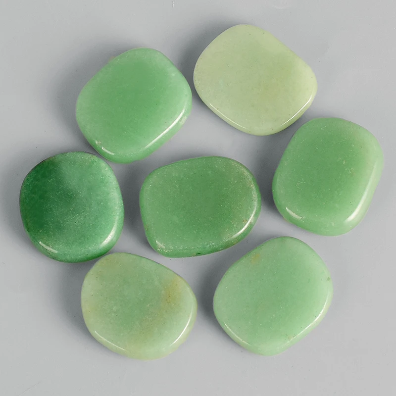 

Palm Stone natural green aventurine Healing Reiki quartz Crystal craft miniature vintage Minerals chakra treatment stones