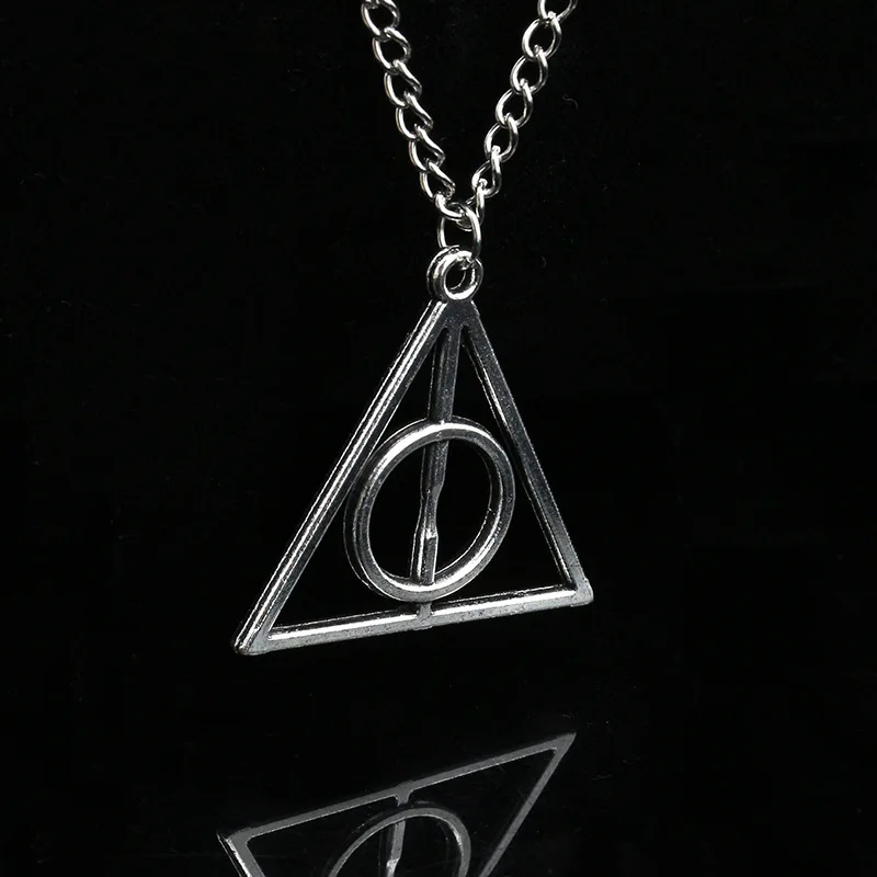 

Europe necklace Luna Cinema Hallows triangle pendant necklace Simple New Fashion Vintage necklace