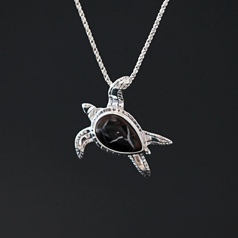 

Natural Stone Turtle Stone 925 Sterling Silver Tortoise Pendant 28x27x5mm 4.6g