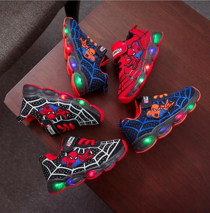 Davidyue/детская обувь со светящимися вставками «Человек-паук» для мальчиков и девочек; светильник для детей; Детские кроссовки; сетчатая спортивная обувь для мальчиков и девочек; светодиодный светильник