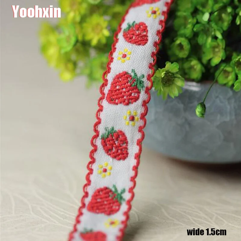 

1.5CM Wide HOT Strawberry Embroidery flower lace fabric trim ribbon DIY sewing applique collar cord wedding dress guipure decor