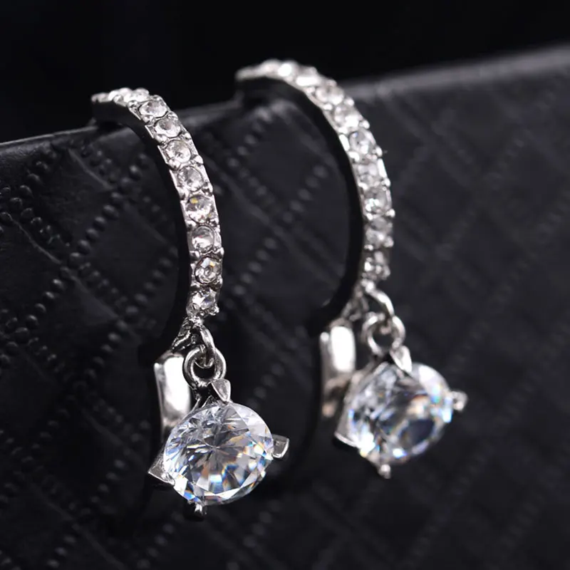 

Crystal Stud Earrings Fashion Gold Sliver Color Zircon Pendant Pendiente Earrings For Women Geometric Long Earring 2019 E668