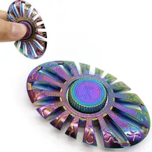 Красочные бабочки рыбы Непоседа ручной Spinner палец Spinner Игрушка фокус Tri Spinner пальца гироскопа Torq игрушка уменьшить стресс подарки