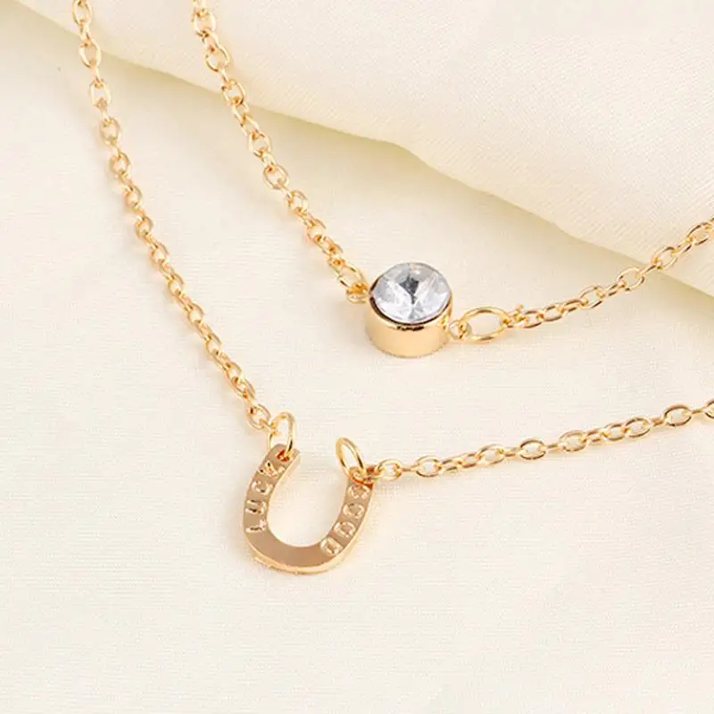 

Fashion Retro Gold Double Layers Chain Necklaces Good Luck Metal Horse Shoe Pendant Necklace Crystal Choker Necklace for Women