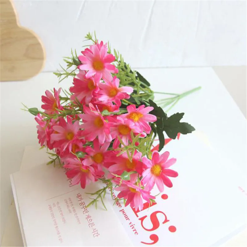 1pcs Artificial Flowers Silk Chrysanthemum 6 branches artificial daisy Fake flowers decoration for home garden office decoration 1pcs Artificial Flowers Silk Chrysanthemum 6 branches artificial daisy Fake flowers decoration for home garden office decoration