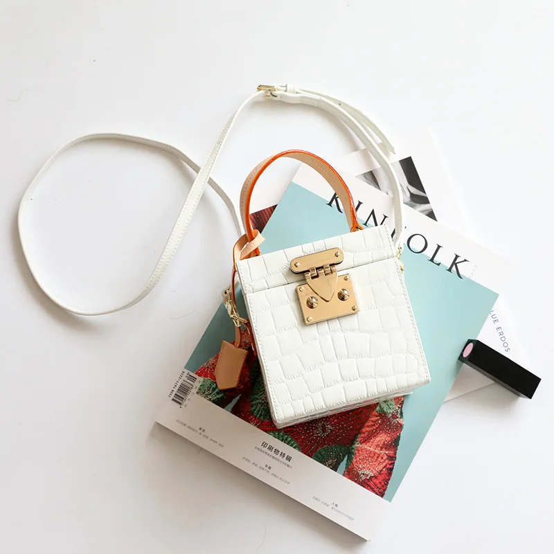 New Mini Hit Color Box Handbag Women Small Square Leather Shoulder Bag Female Candy Color Lock Box Bags - Цвет: white