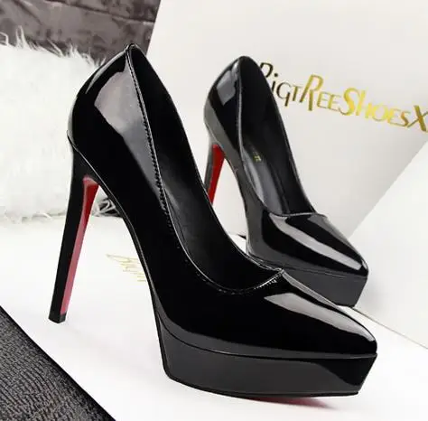 2018 spring and autumn new 12CM pointed super high heel stiletto waterproof platform sexy shallow mouth patent leather shoes wom