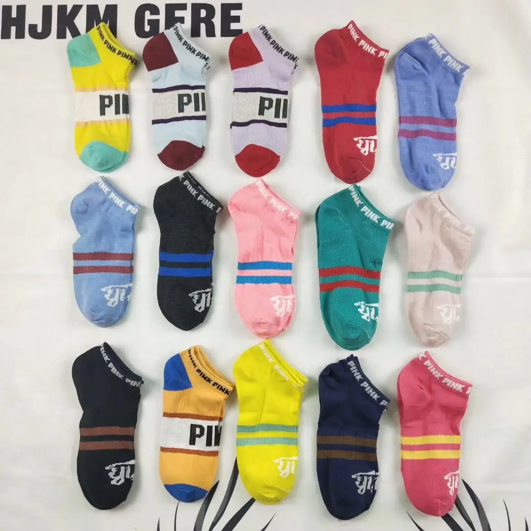 

wholesale 19SS PINK socks new unisex cotton mix random color not can choose (pink) Happy Basketball Football Socks Free Shipping