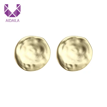 

Women Stud Earrings Rugged Round Shape Matte Gold Color Gift for Office Ladies Zinc Alloy New Fashion Design