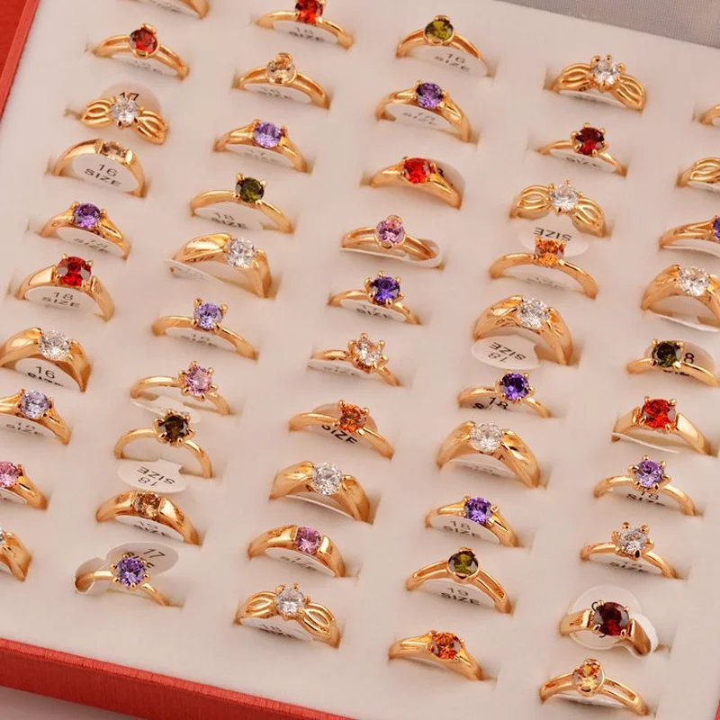 Anéis por Atacado Festa de Casamento Lotes Misturados Cristal Cor Dourada Feminino Anéis Elegante Jóias Estilo Misto Bulks 50 Pçs cz