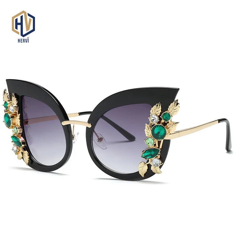 

2020 New Pattern Diamond Sunglasses Rhinestone Retro Flower Ladies Women Frame Black Star Sun Glasses