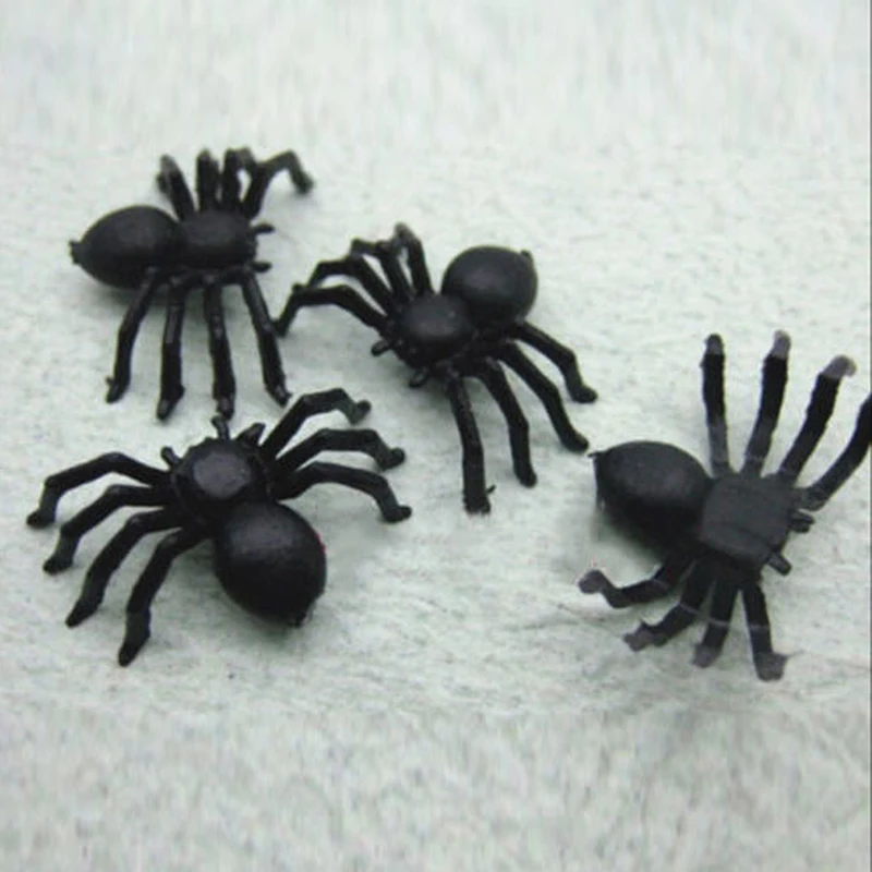 LAIMALA 50 Pcs Useful Plastic Black Spider Halloween Decoration Festival Funny Prank Toys Realistic Prop -Cosplayware Store