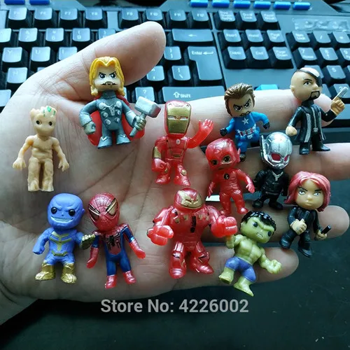 12pcs Q2 12 шт. миниатюрные фигурки супергероев Marvel танос из ПВХ, Супермен, халкбастер, Человек-паук, кукольная статуэтка, детские игрушки для мальчиков - Цвет: 12pcs Q2