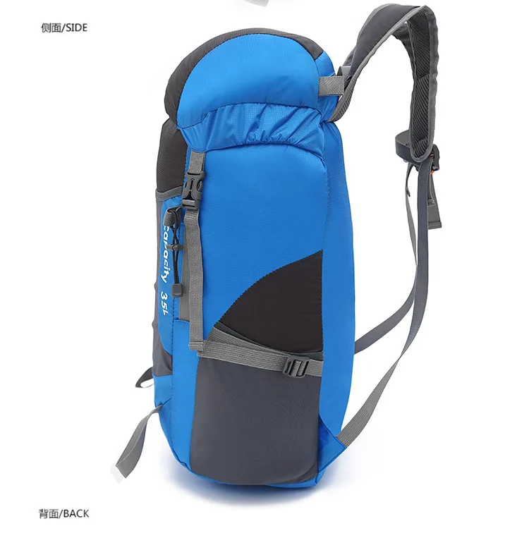 8587263940_407156794