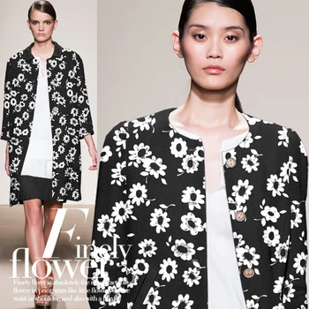 

Elegant black white daisy printed fashion fabrics wrinkle wrinkle dress fashion fabric wholesale high quality cloth