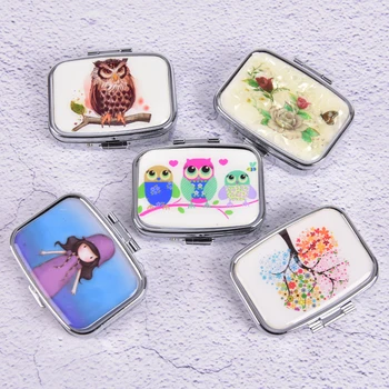 

1PCS Portable Metal Pill Box Colorful Pill Cutter Splitters Folding Pill Case Container For Medicines Organizer Color Random