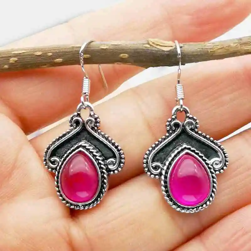 

Tisonliz 2019 Vintage Red Water Drop Crystal Pendants Long Drop Earrings for Women Hanging Retro Silver Dangle Earrings Jewelry