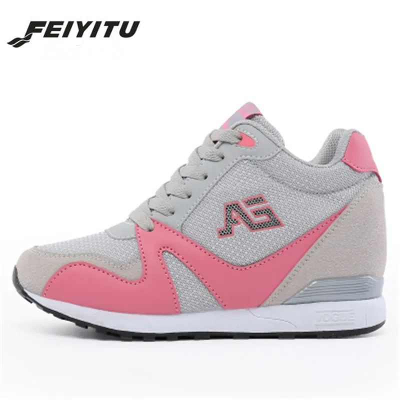Женские кроссовки на танкетке FeiYiTu новинка 2018 белые высоком каблуке женская