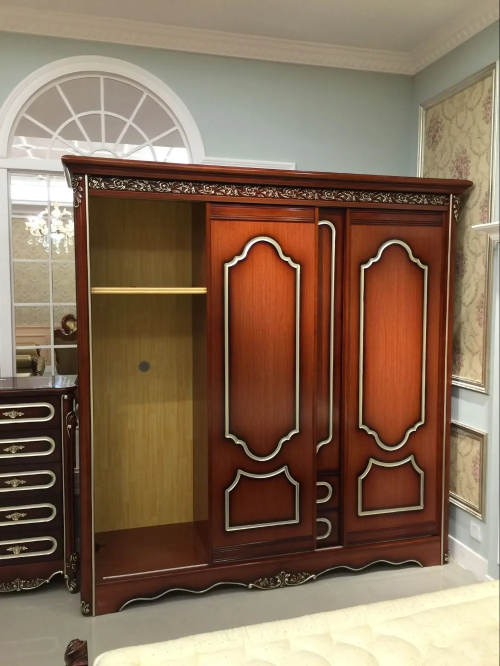 Европейский стиль 4 гардероб с дверцами для спальни с дизайном раздвижной двери