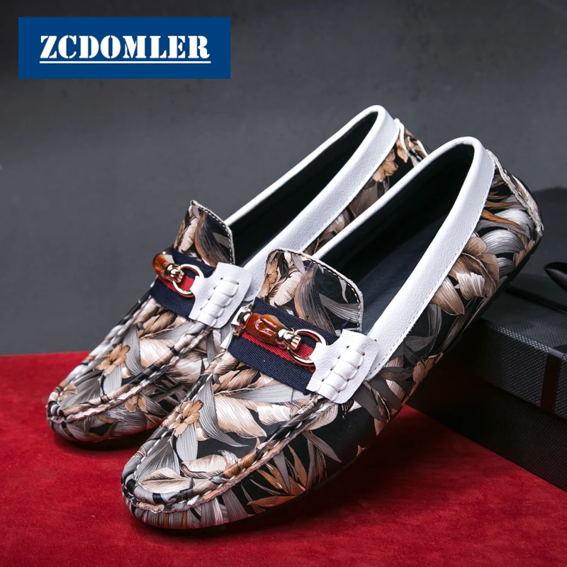 

ZCDOMLER Top Quality Luxury Men Shoes Print Men Loafers Casual Genuine Leather Driving Shoes Slip On Moccasins Boat Shoes Men