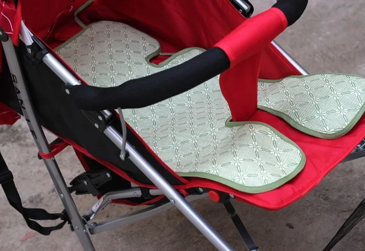 KiDaDndy Матрасик в коляску коляска Аксессуары для детского автомобиля универсальный зонтик коляска в виде машины коврик с искусственной травой Подушка для стула Лето Qyt02