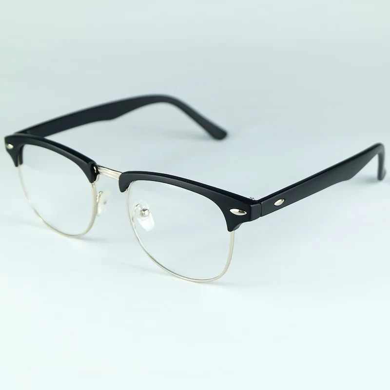 metal and plastic glasses