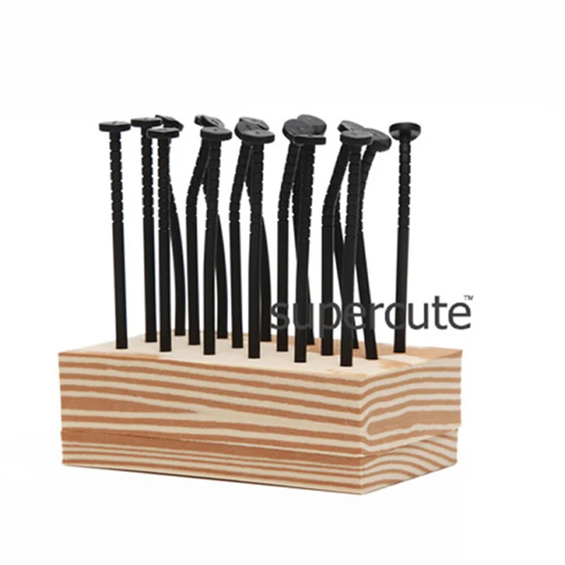 

Fruit Vegetable Fork 18pcs/set Simulation Nails Shape Fruit Fork Plastic Dessert Fork Tools for kitchen barware D0