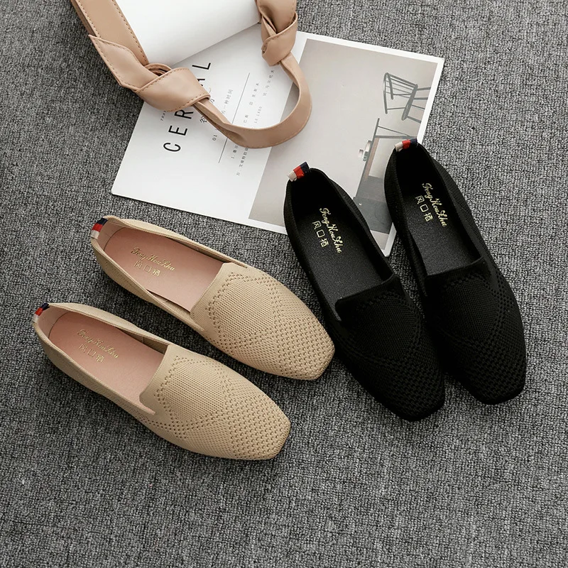 

2019 spring new fashion simple solid color flat shoes women soft and comfortable breathable woven casual shoes.