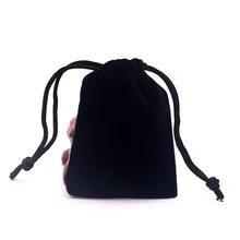 100 шт./лот черные бархатные сумочки 5x7 см украшения Мини Jewelry мешки для упаковки милый Свадебные украшения шнурком мешок подарков