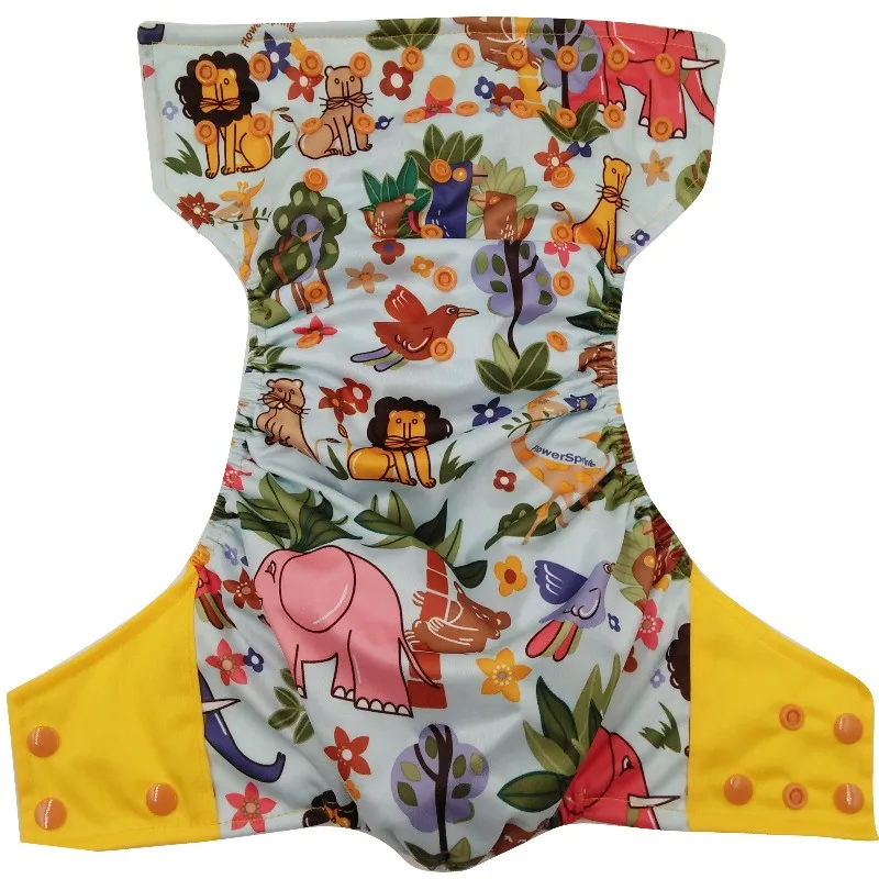 baby diaper detail 1