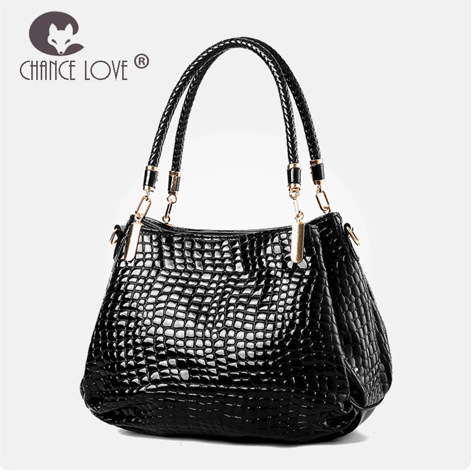 

Chance Love 2018 new crocodile pattern patent leather female bag shoulder slung handbag composite bag bright leather bag