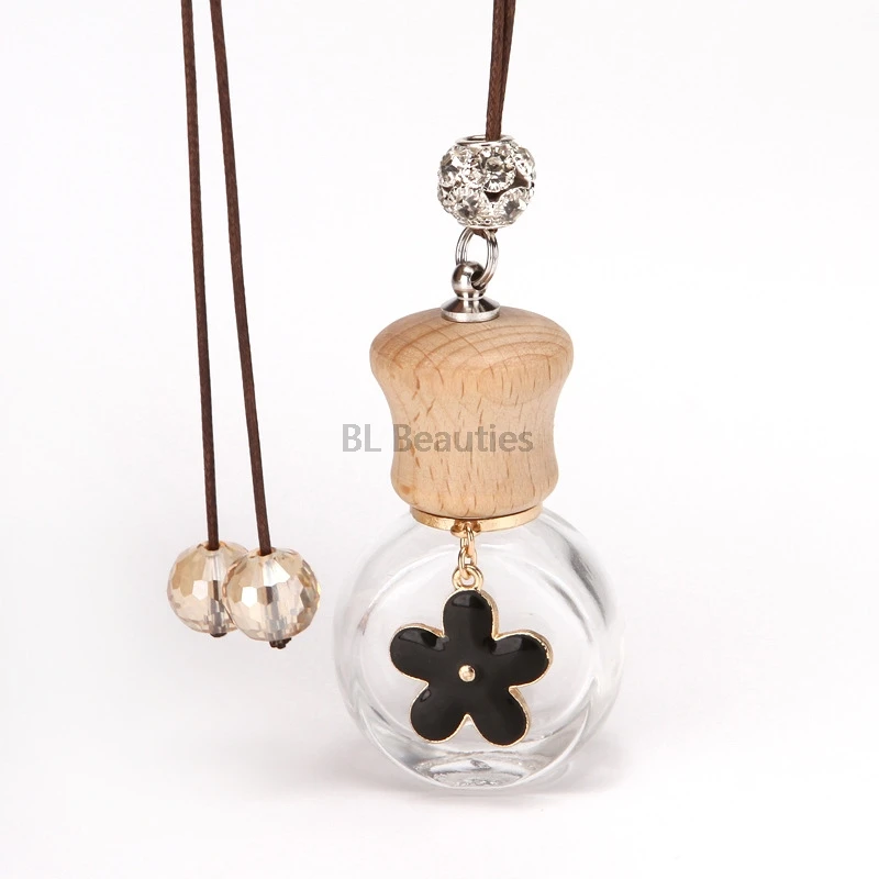 

8ml New Pattern Car Perfume Bottles Automobile Rearview Mirror Pendant Car Hanging Empty Bottle For Essential Oil Decoration