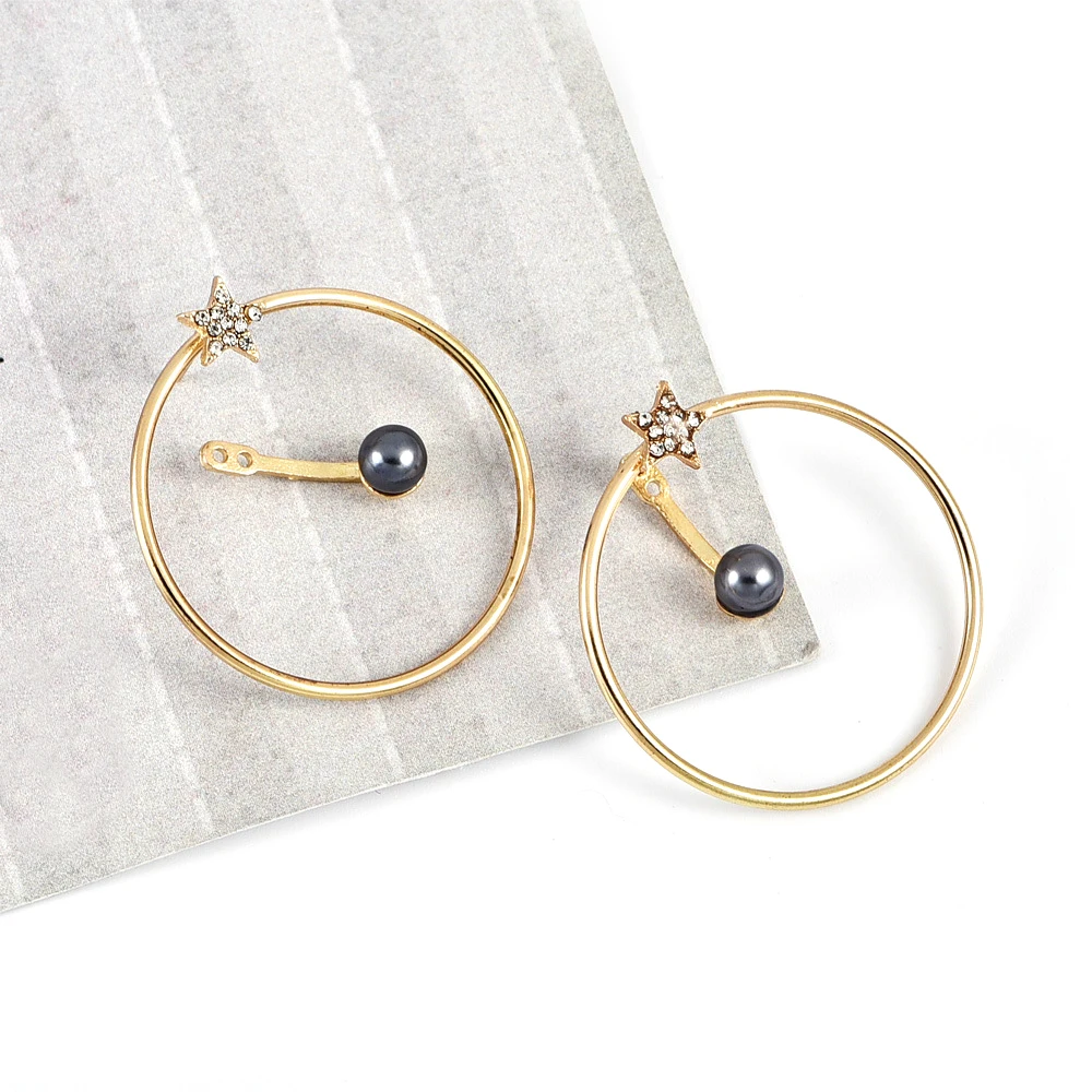 10839653831_1183610382