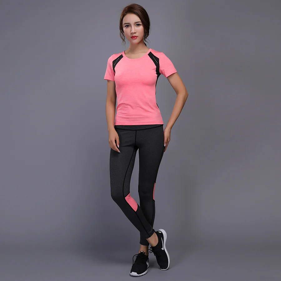 

2 PCS Sportswear Set Yoga Fitness Wear Women's Suit T-Shirt Top Yoga Sportswear Running Track and Field Running Suit Set