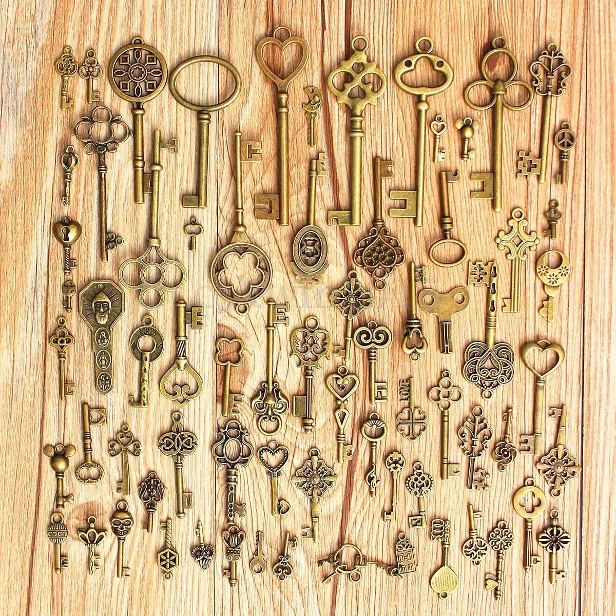 

Random 70pcs/sets Antique Vintage Old Look Bronze Skeleton Keys present gift Fancy Heart Bow for party supplies decor