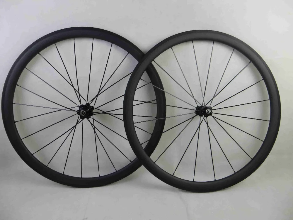 Sale 700C 38mm clincher Hub Novatec 271/372 bike carbon road bicycle wheels carbon wheelset 5 Sale 700C 38mm clincher Hub Novatec 271/372 bike carbon road bicycle wheels carbon wheelset 5