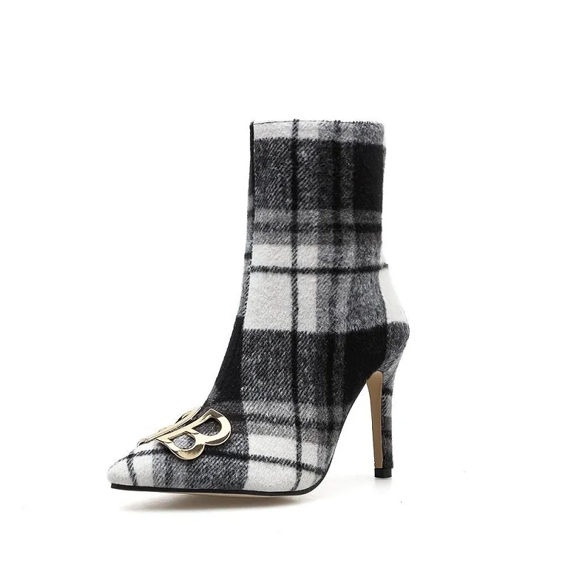 

2018 autumn and winter new high-heeled boots wild plaid stiletto in the tube women's boots black ljj 0105