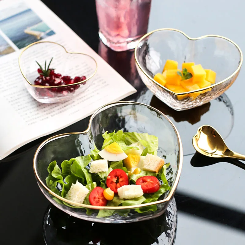 https://ae01.alicdn.com/kf/HTB1.E3yPXzqK1RjSZFvq6AB7VXaJ/Japanese-gold-rim-glass-bowl-household-salad-bowl-heart-shaped-fruit-bowl-water-cup-dessert-bowl.jpg